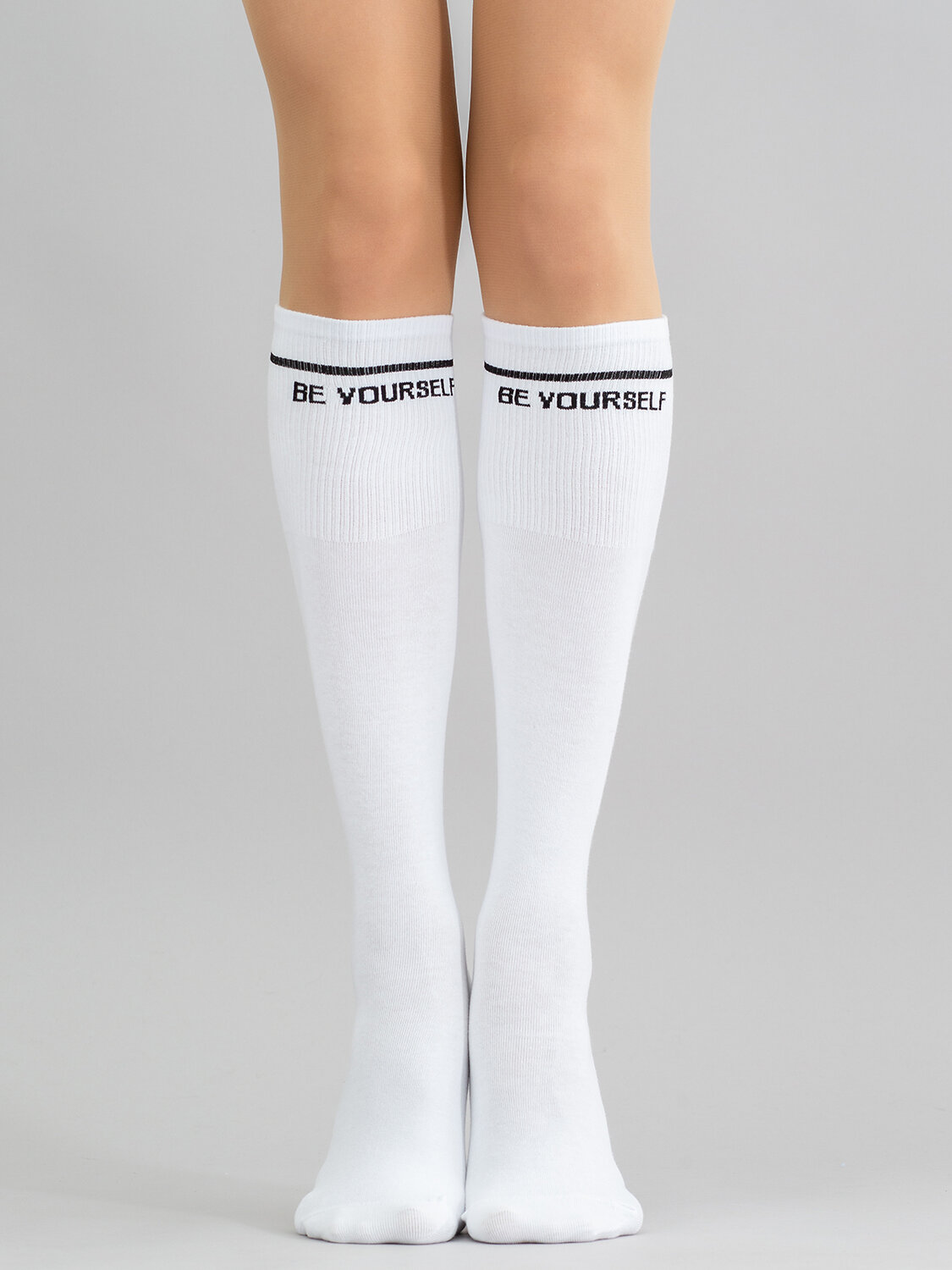 JS Giulia Гольфы 174631 WG1 TEXT STRONG 002 bianco