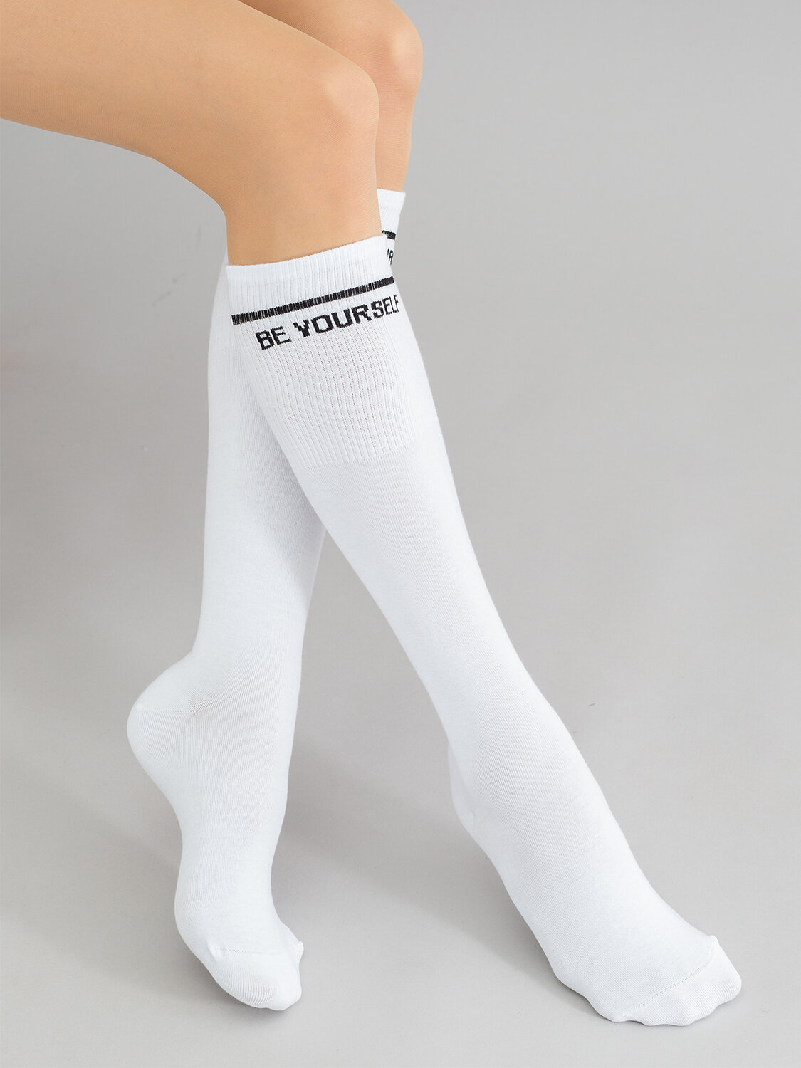 JS Giulia Гольфы 174631 WG1 TEXT STRONG 002 bianco
