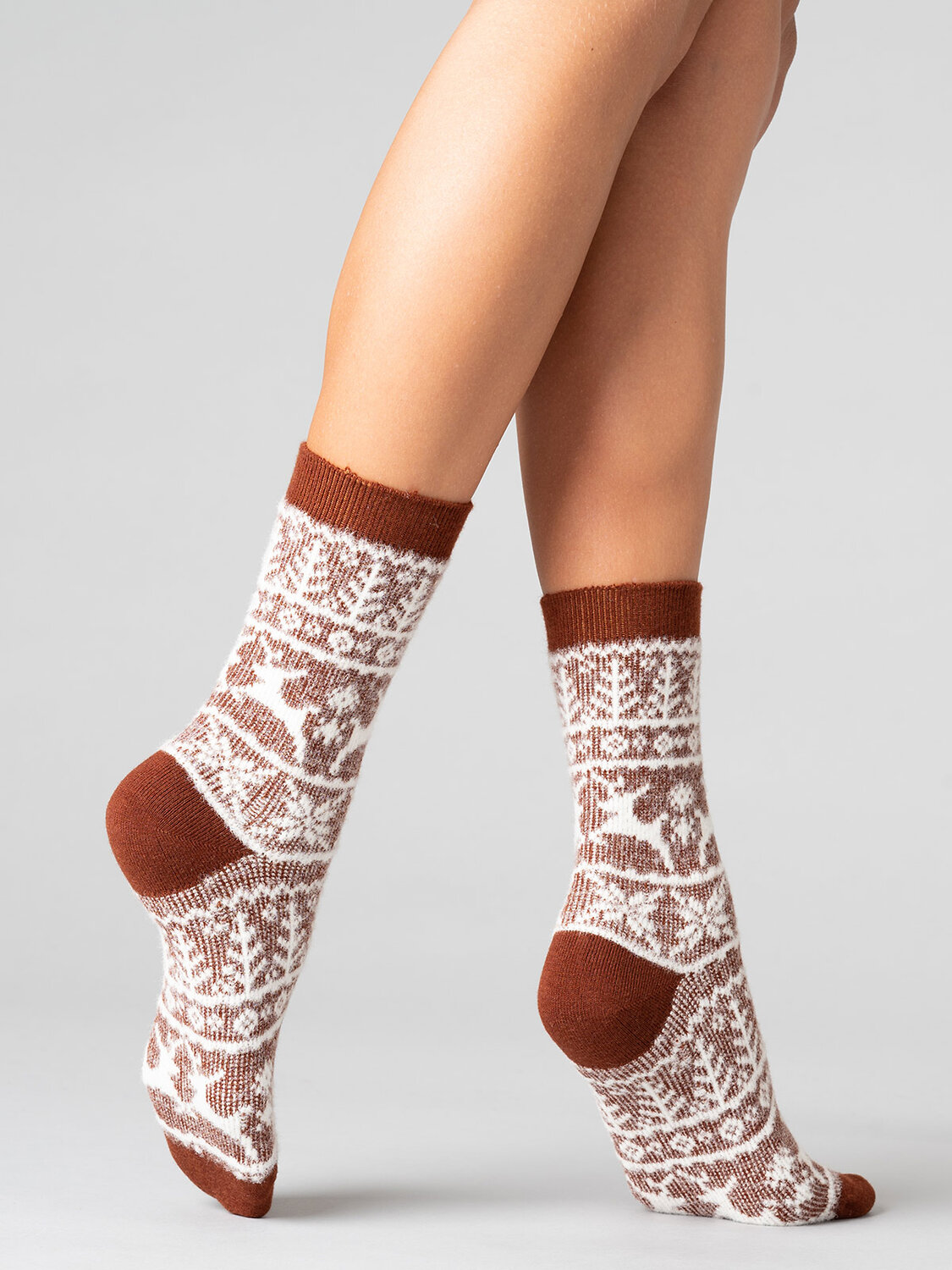 JS Giulia Носки 318471 WS3 WOOL 2302 brown