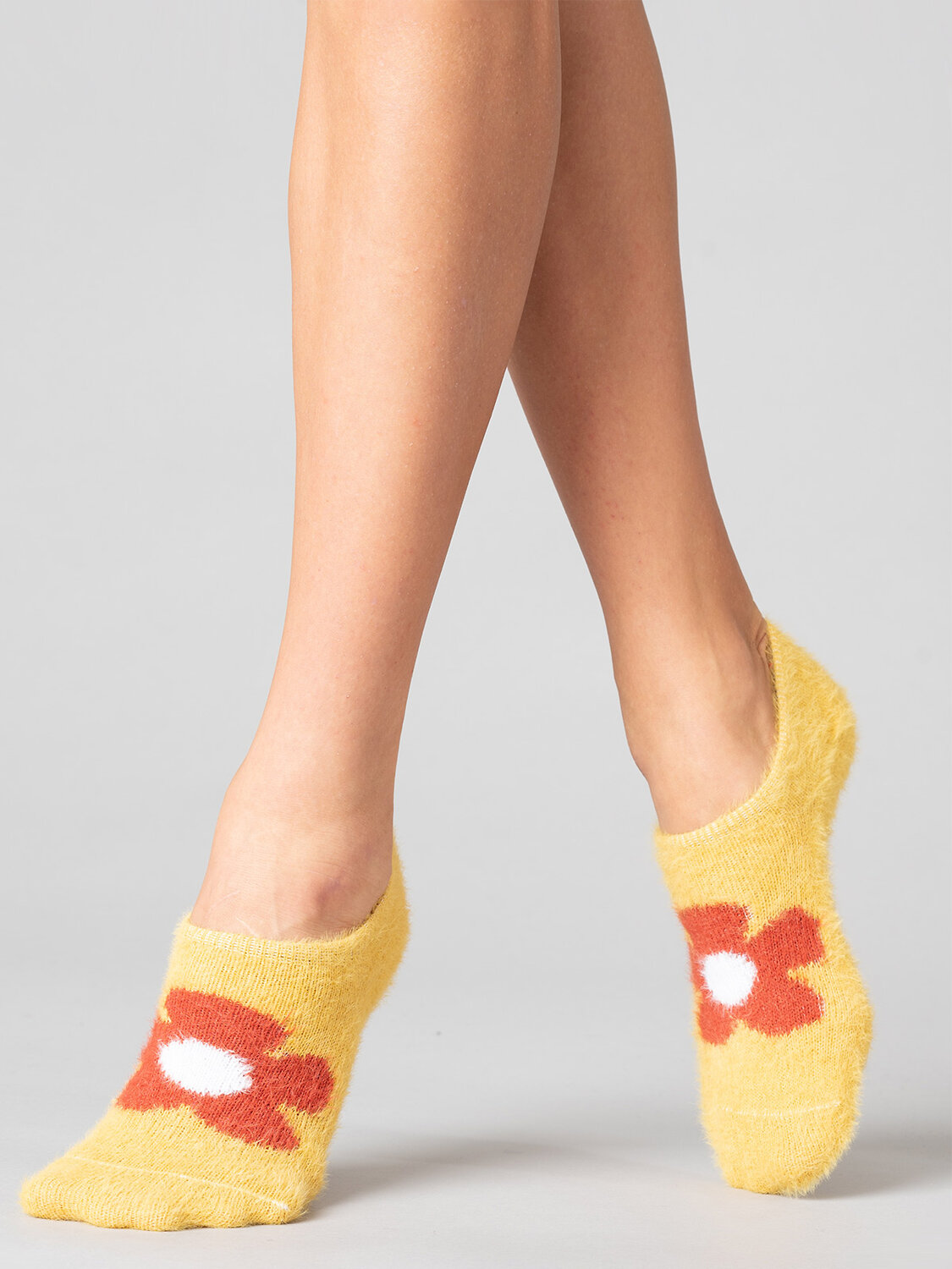 JS Giulia Носки 319357 WS0 ANGORA 02 yellow