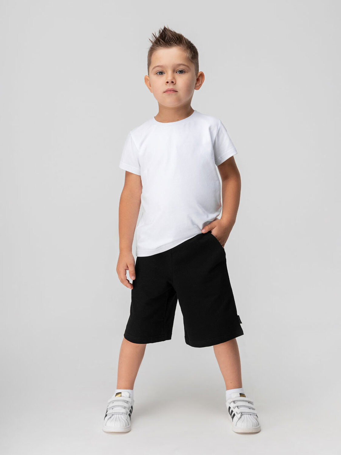 Bodo Костюм 333215 11-357U черный (белый)