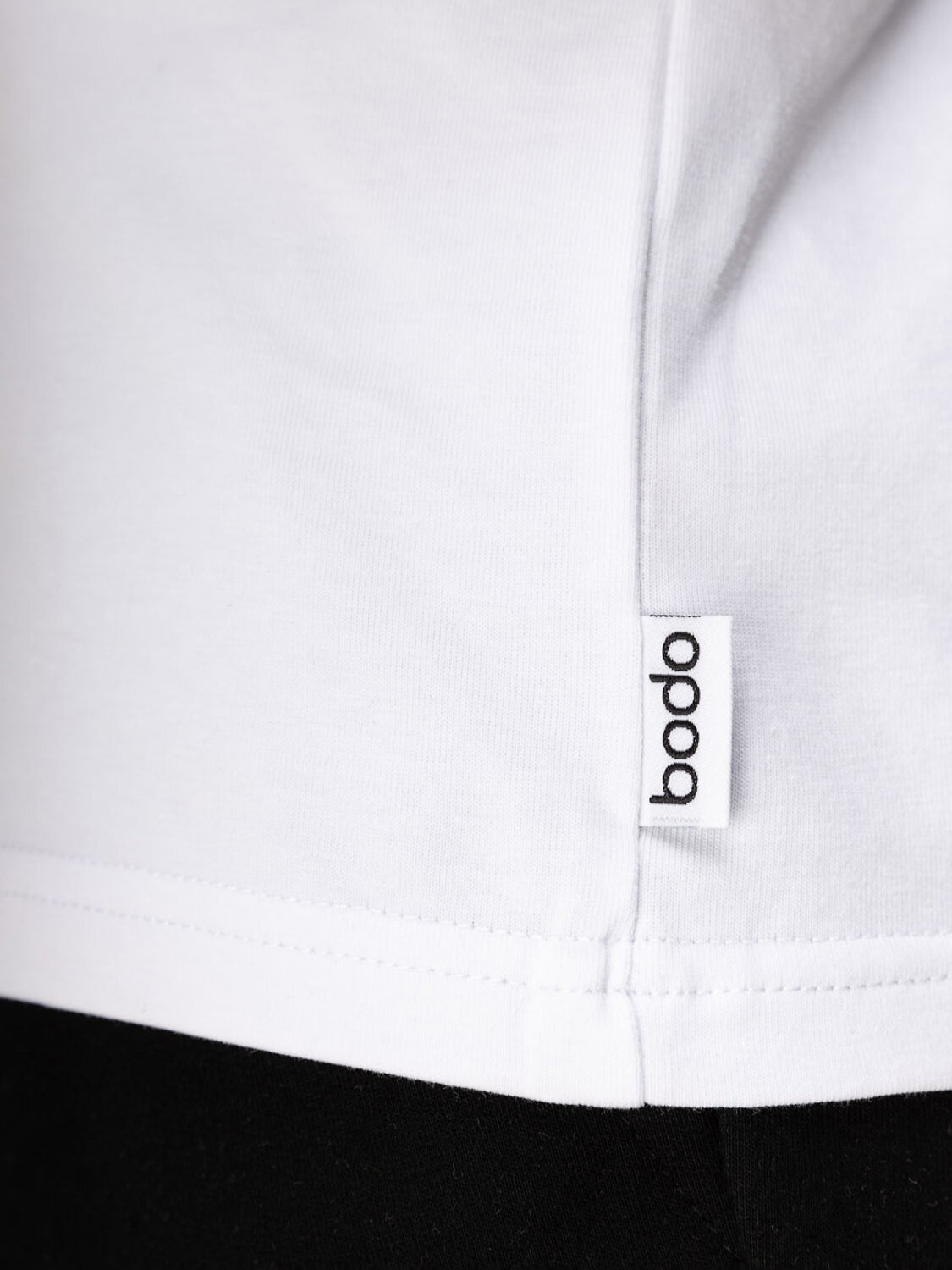 Bodo Костюм 333215 11-357U черный (белый)
