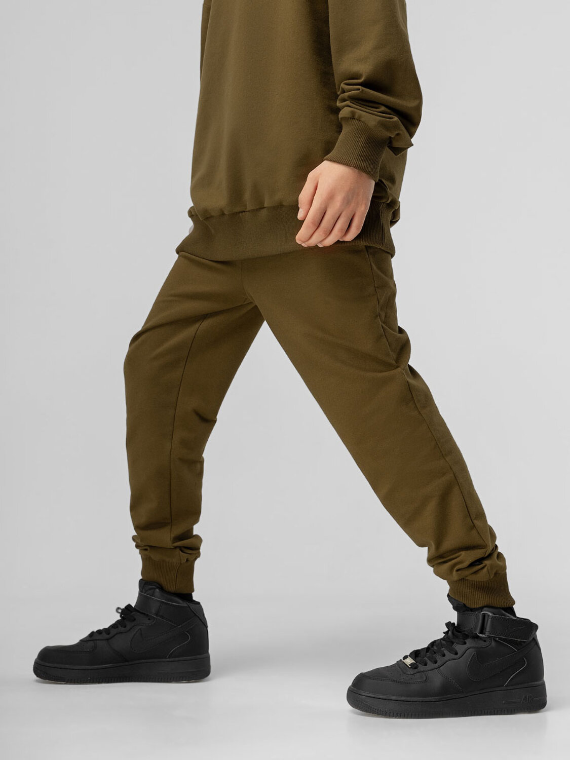 Bodo Костюм 333223 46-119U хаки