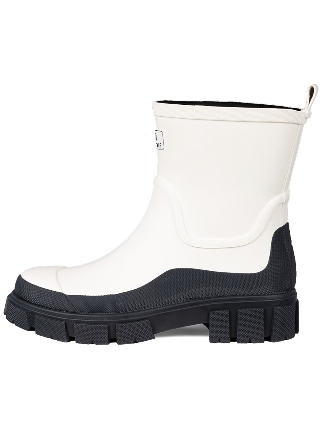 NIKASTYLE Сапоги 333232 16м15524 молоко