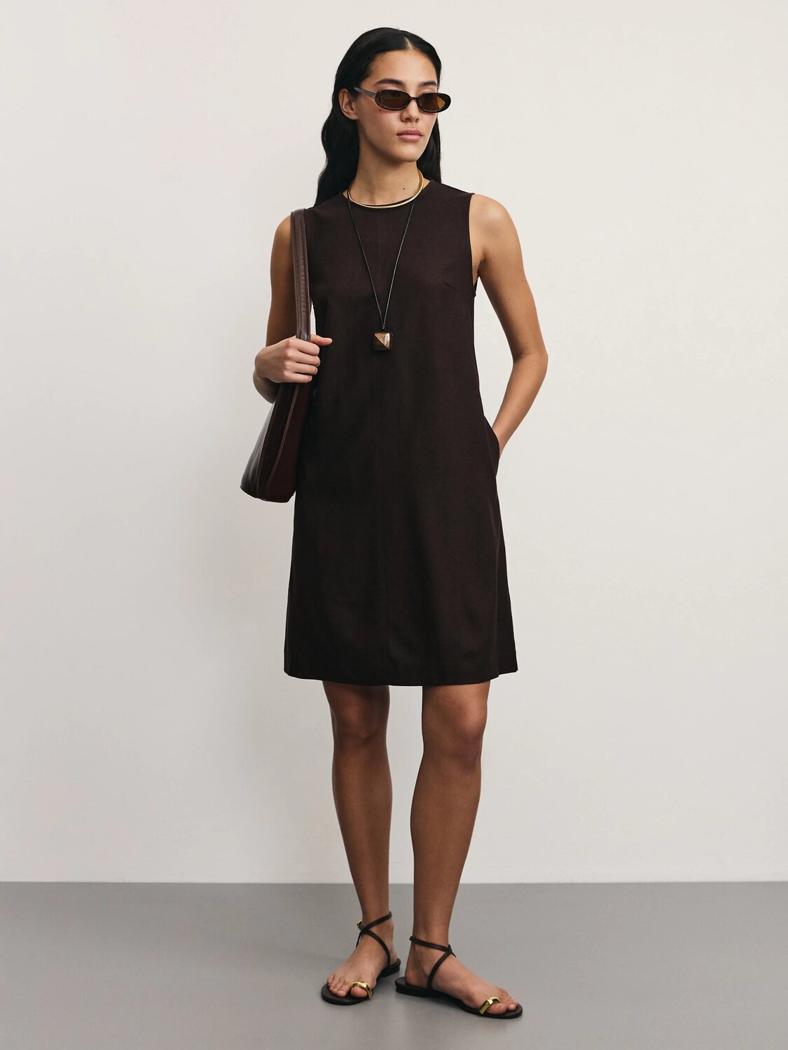ZARINA Платье 529964 ZR2506012911 тёмно-коричневый