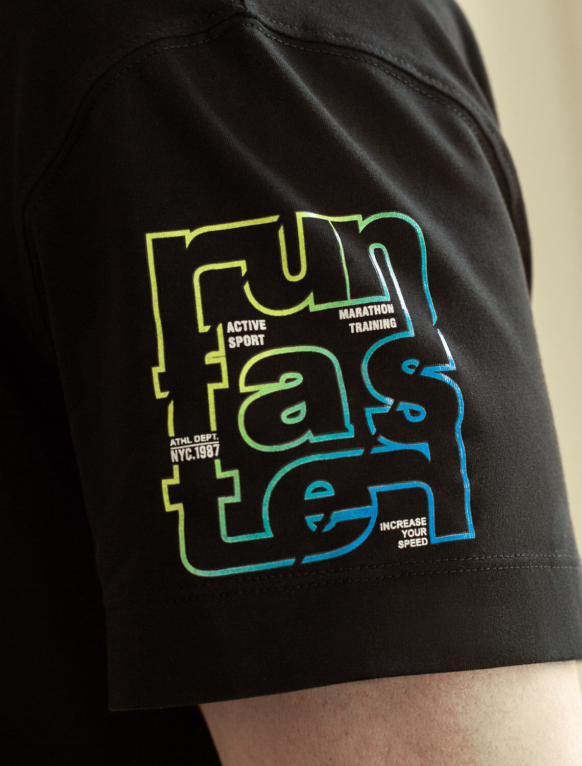 VILATTE Футболка 536955 U49.048 черный_run faster