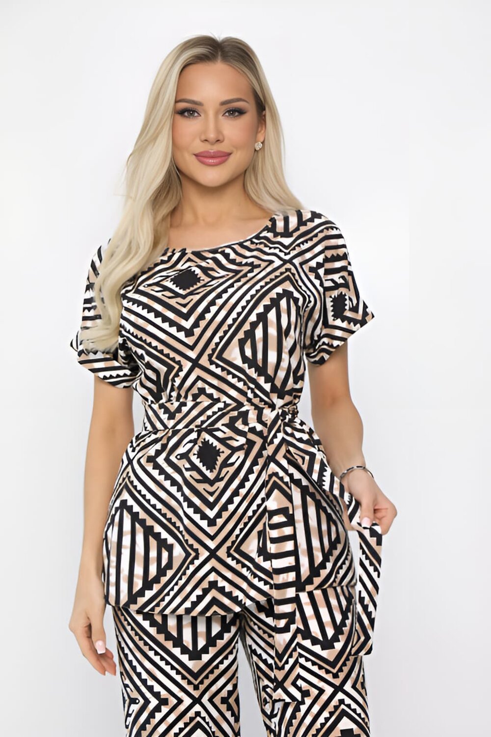 LT Collection Костюм 539474 К13714-12М черно-бежевый