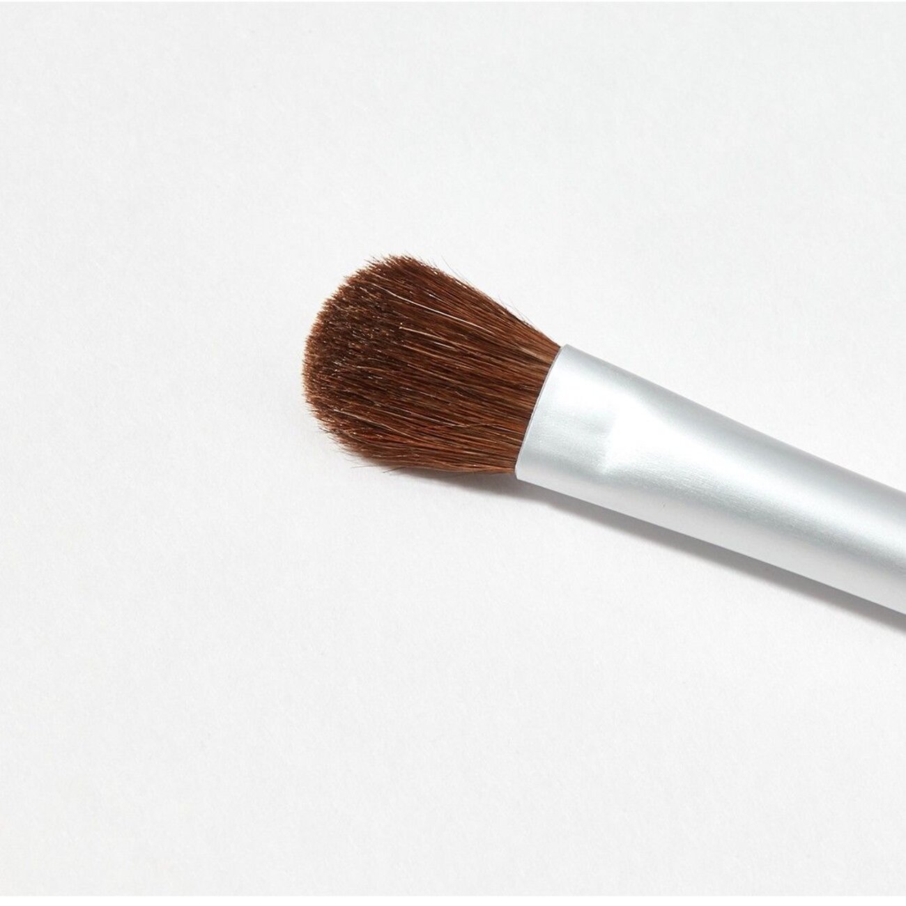 Provoc Кисть круглая для растушевки теней / Eyeshadow Brush Medium, средняя 545955 5674
