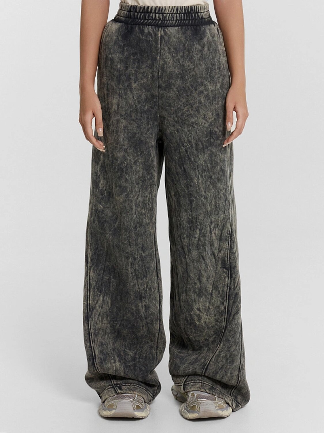 MARK FORMELLE Брюки 548003 182283 ACID WASH черный