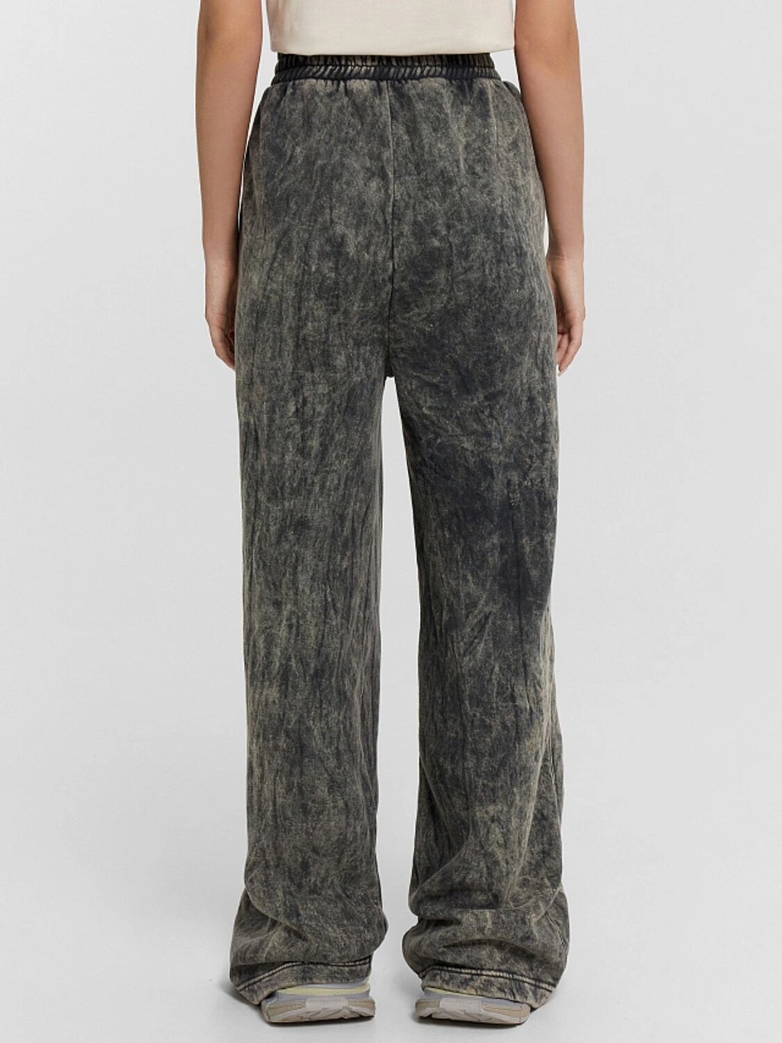 MARK FORMELLE Брюки 548003 182283 ACID WASH черный