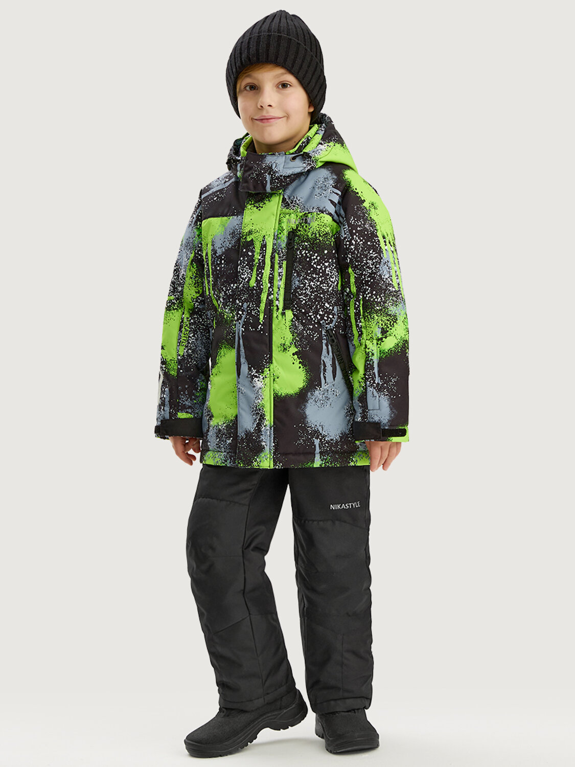 NIKASTYLE Костюм 550273 7з1725 салат/черный