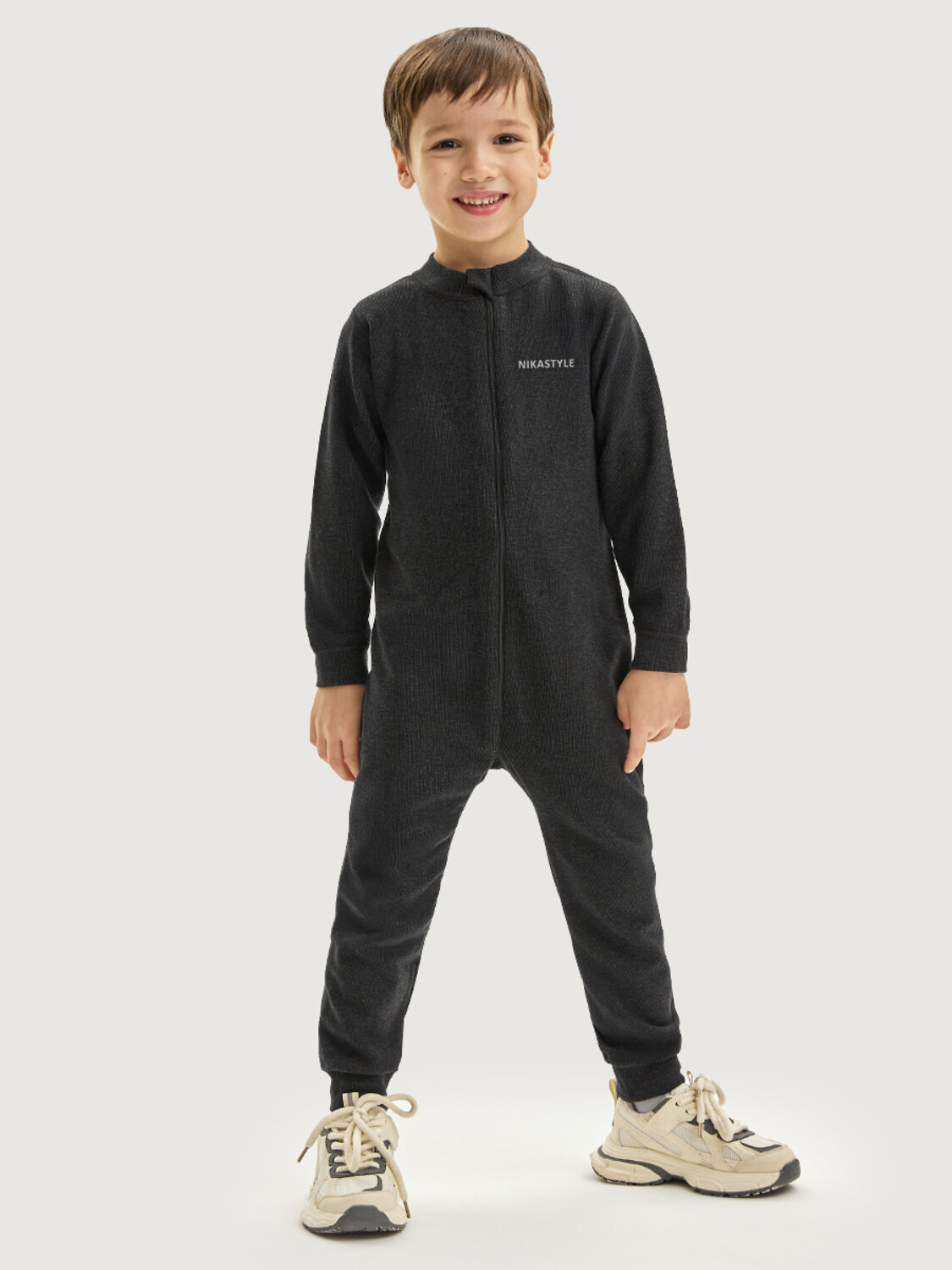 NIKASTYLE Комбинезон 550380 8т19025 черный
