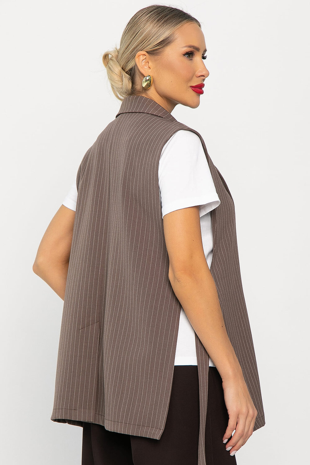 LT Collection Жилет 555970 Б14214-4М коричневый