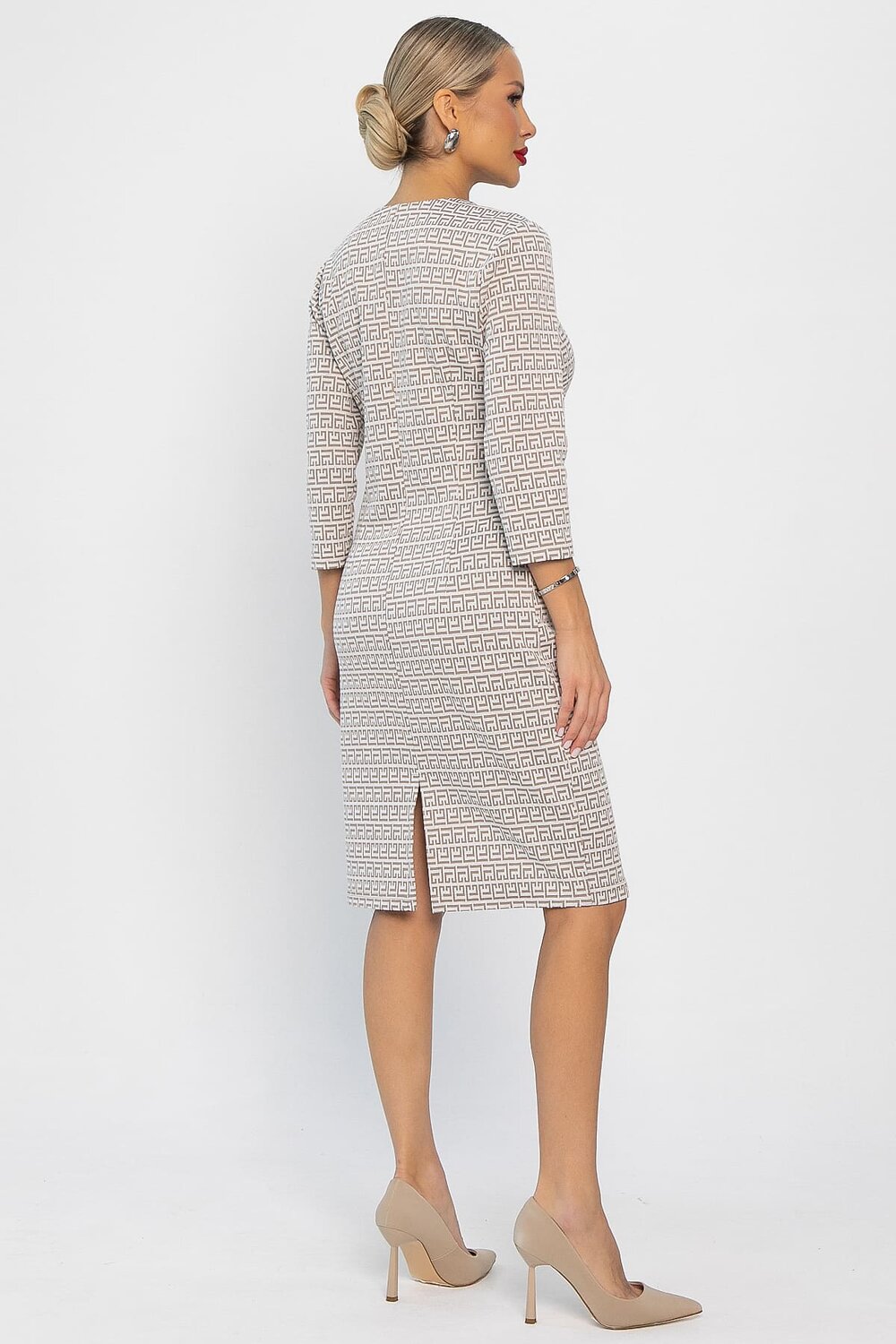 LT Collection Платье 559850 П13668-19М бежевый