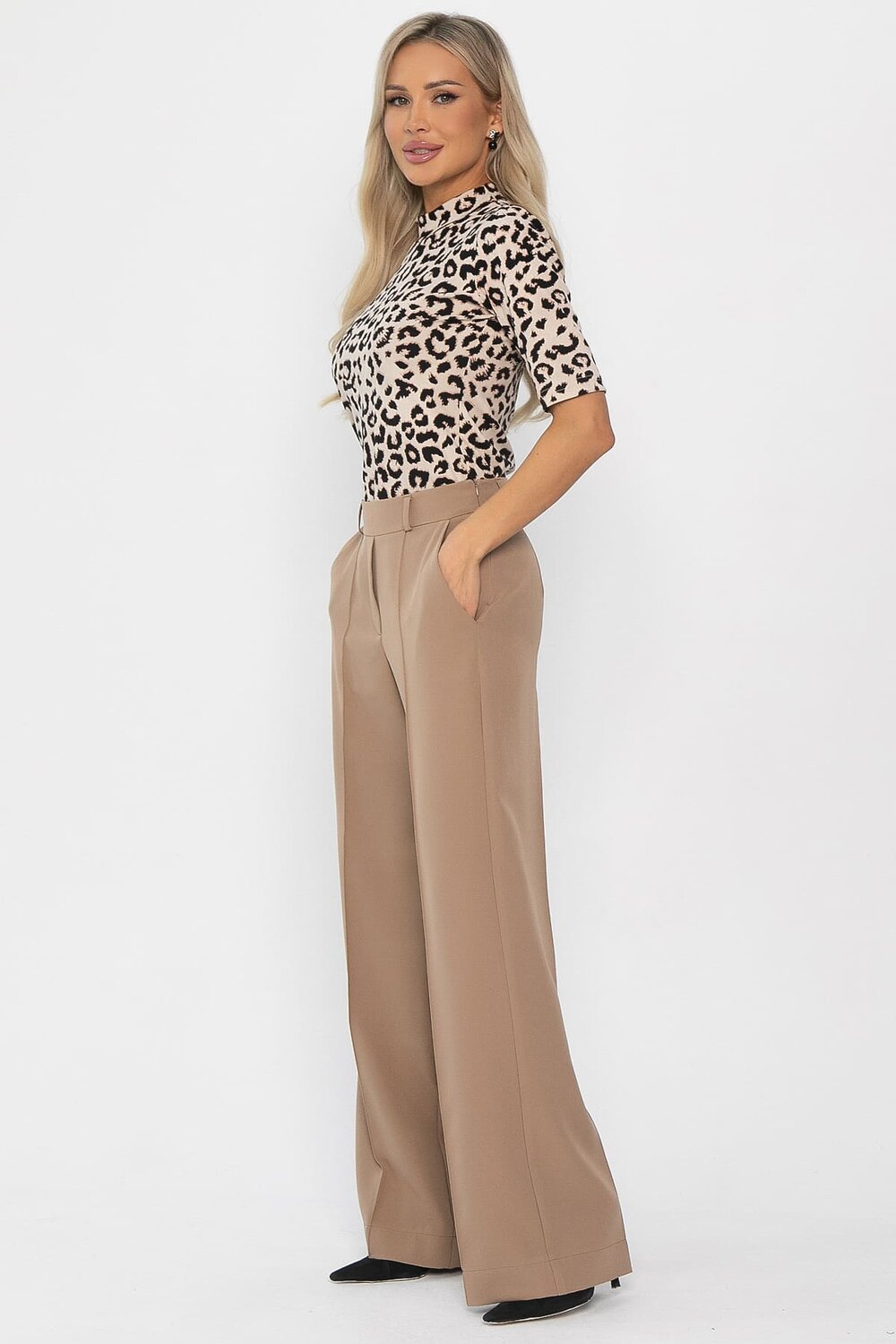 LT Collection Брюки 561106 Б14384-30М бежевый
