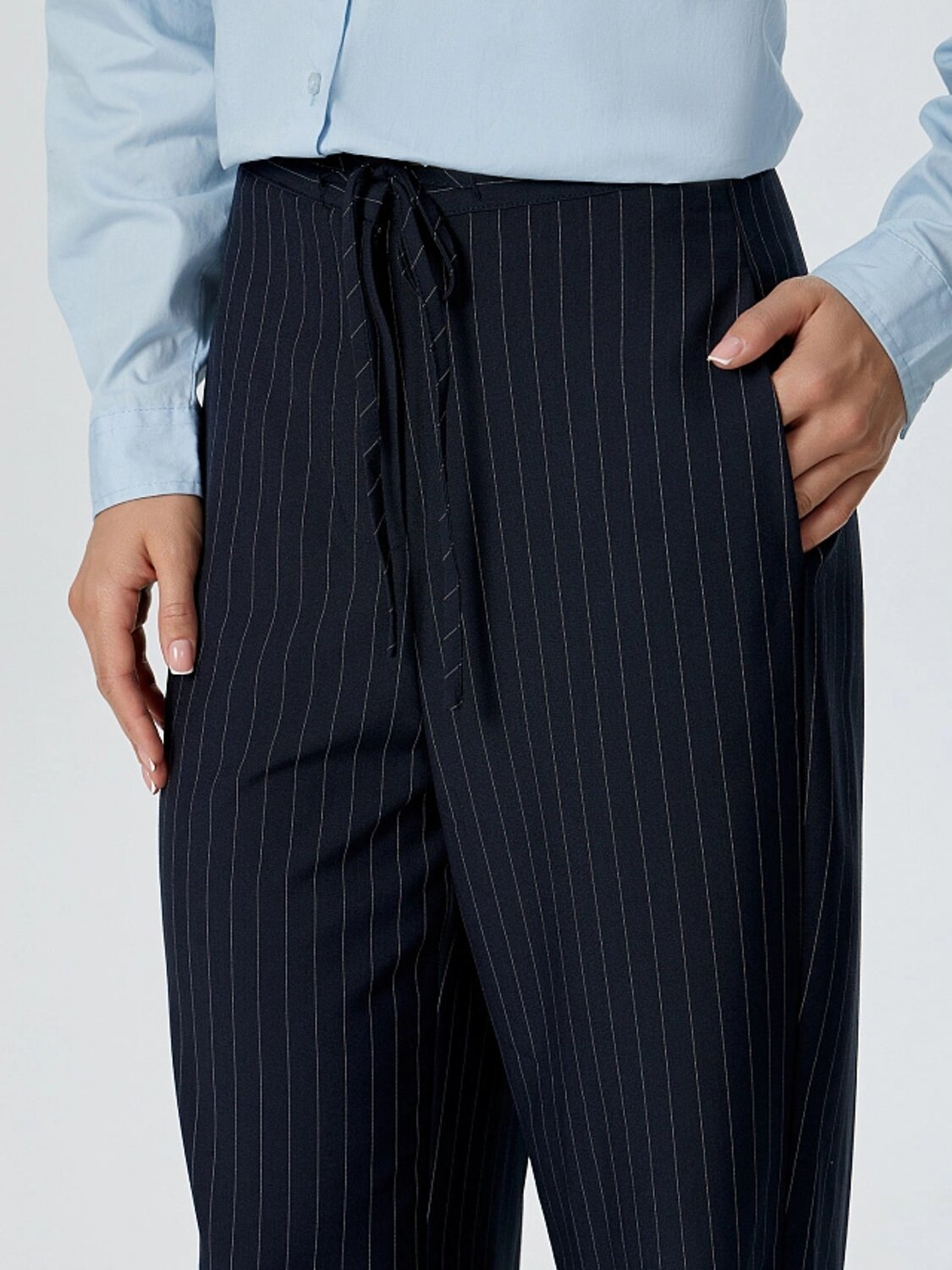 MARK FORMELLE Брюки 561448 182257 сине -белая полоска