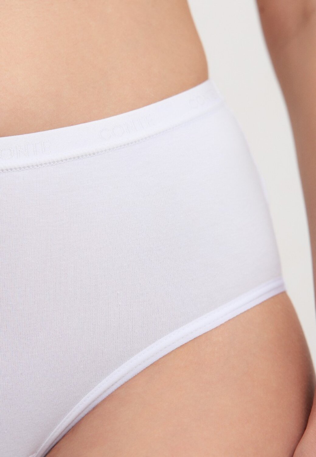 Conte elegant Трусы 562341 COMFORT COTTON LB 5573 (коробочка) white