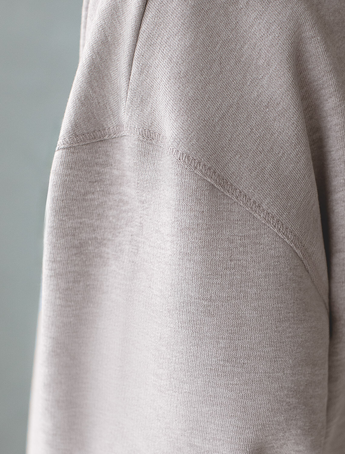 VILATTE Джемпер 563535 D49.132 св.кофейный меланж_athleisure mood