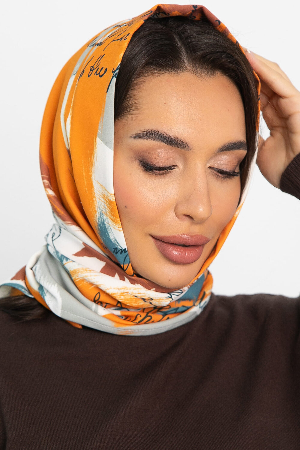 LT Collection Косынка 565825 КП26-23М оранжевый