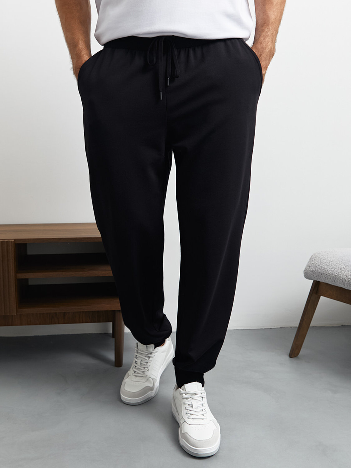 Omsa Брюки 568039 OmU 3231С Брюки джоггеры муж. на манжетах, CO+EL Nero (Черный)