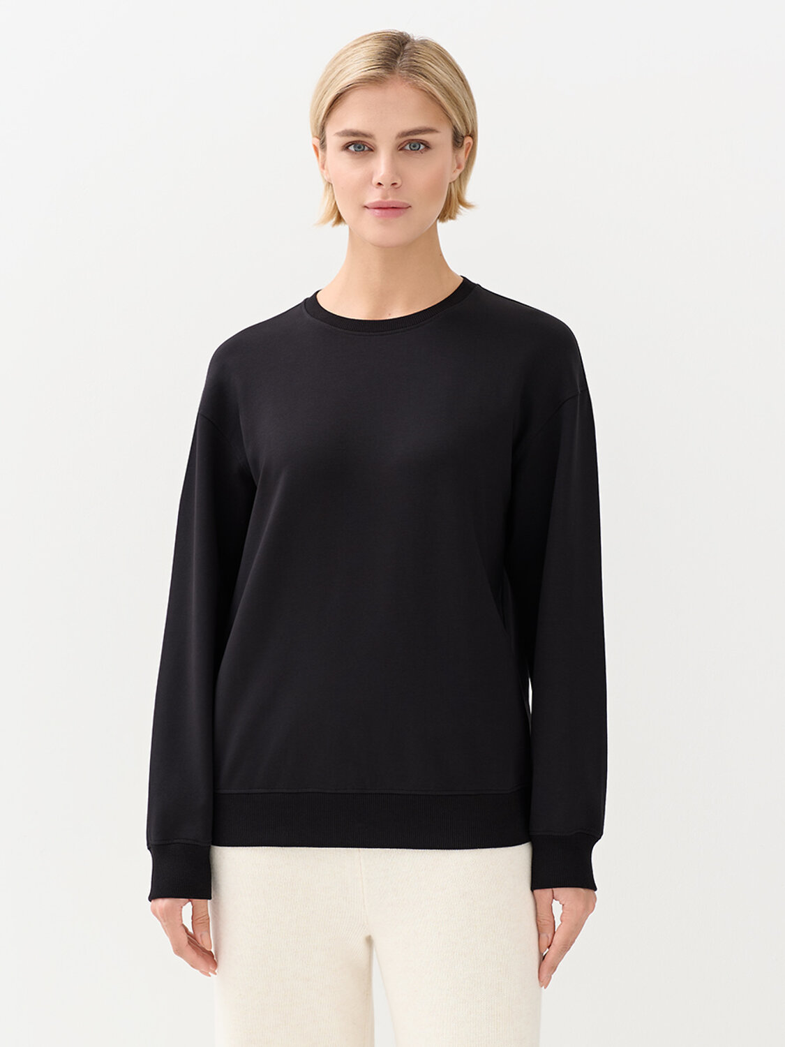 Omsa Свитшот 568040 OmD 1912С Свитшот жен. свобод/кроя, CO+EL Nero (Черный)