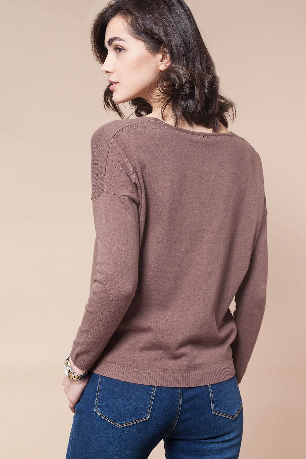 VILATTE Джемпер 568139 D39.462 кофейный