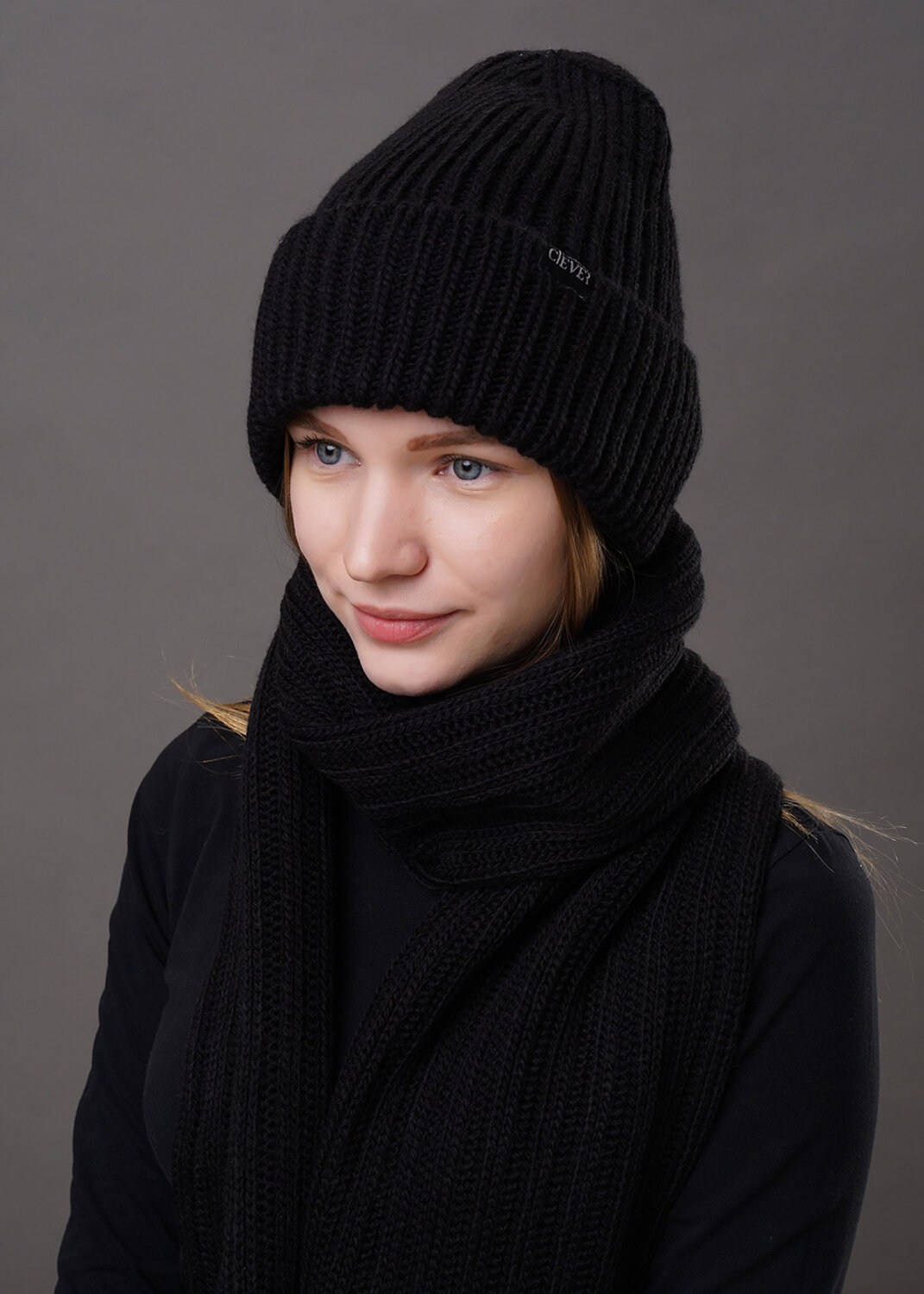 CLEVER Шапка 91314 102680ап чёрный