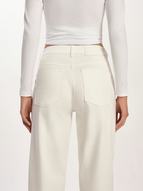 Conte elegant Джинсы 535301 CON-726 off white