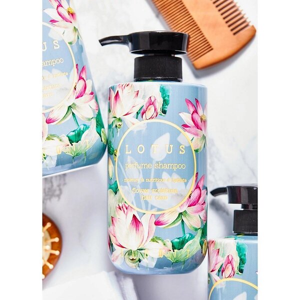 Jigott Парфюмированный шампунь с экстрактом лотоса / Lotus Perfume Shampoo, 500 мл 548112 19798