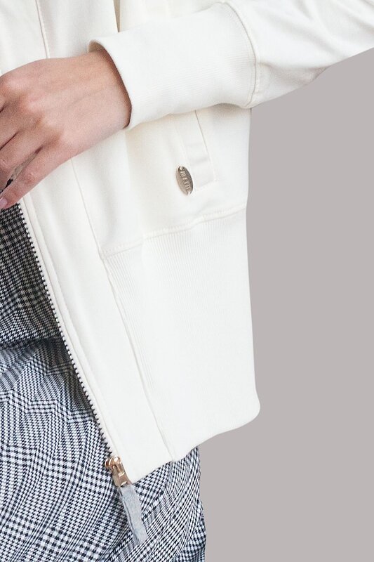 VILATTE Джемпер 568165 D49.712 молочный