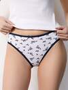 VILATTE Трусы 587395 D40.001 белый-т.синий цветы