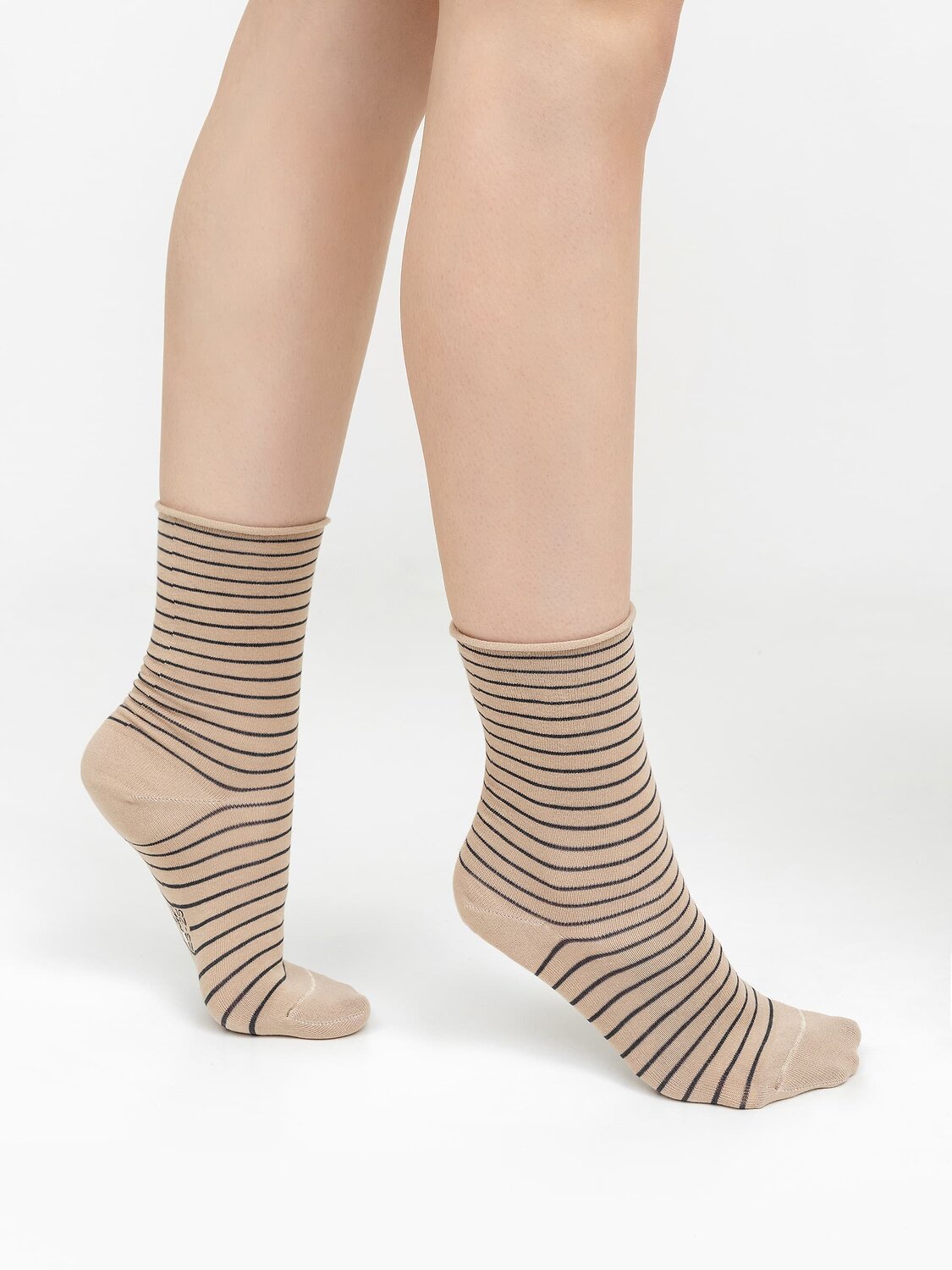 MARK FORMELLE Женские носки 242475 245K-2039 капучино