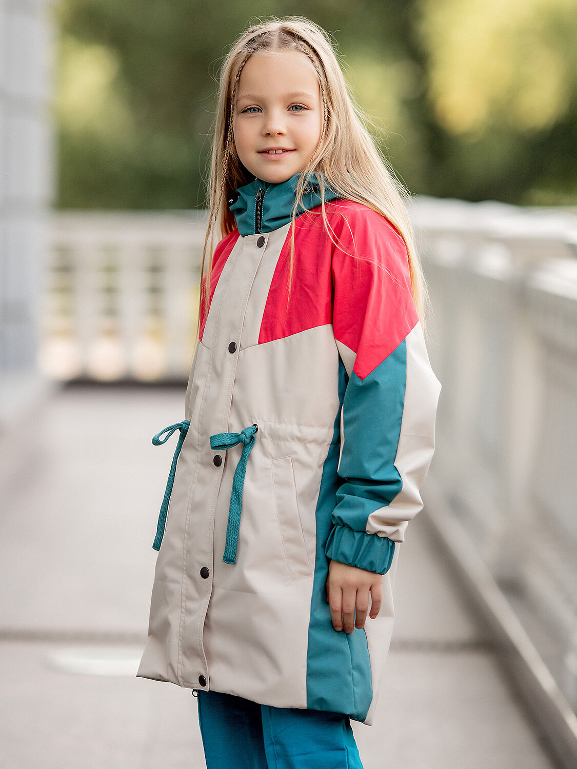 BATIK Плащ 276553 530-23в-164-84-2-01 Колор блок коралл