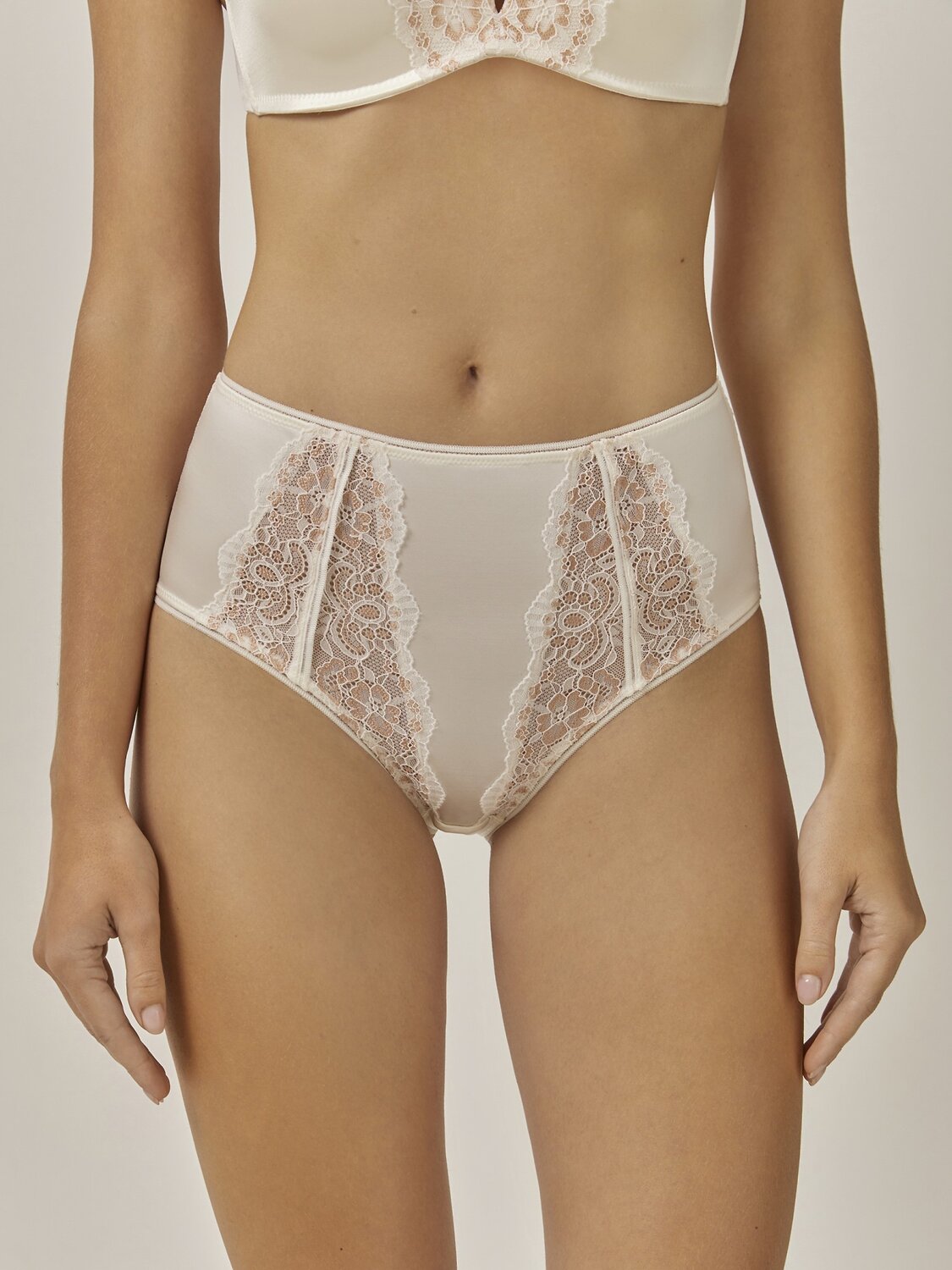 Infinity Lingerie Трусы 310148 31204122074 молочный