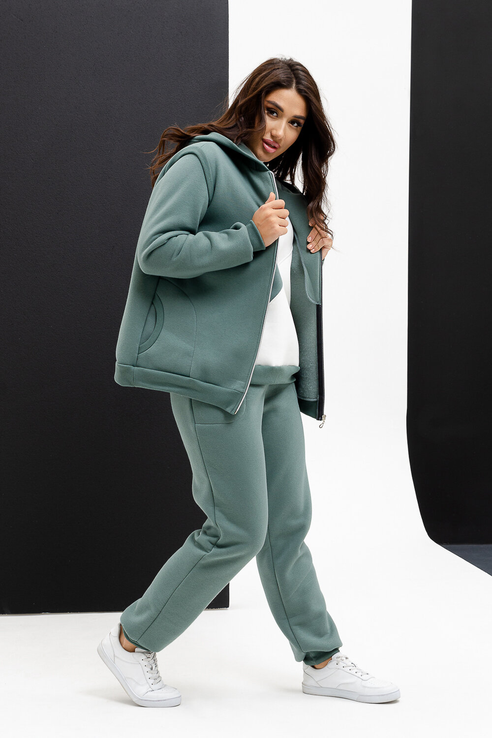 Натали Костюм 334123 Костюм женский Модерн оливковый+молочный