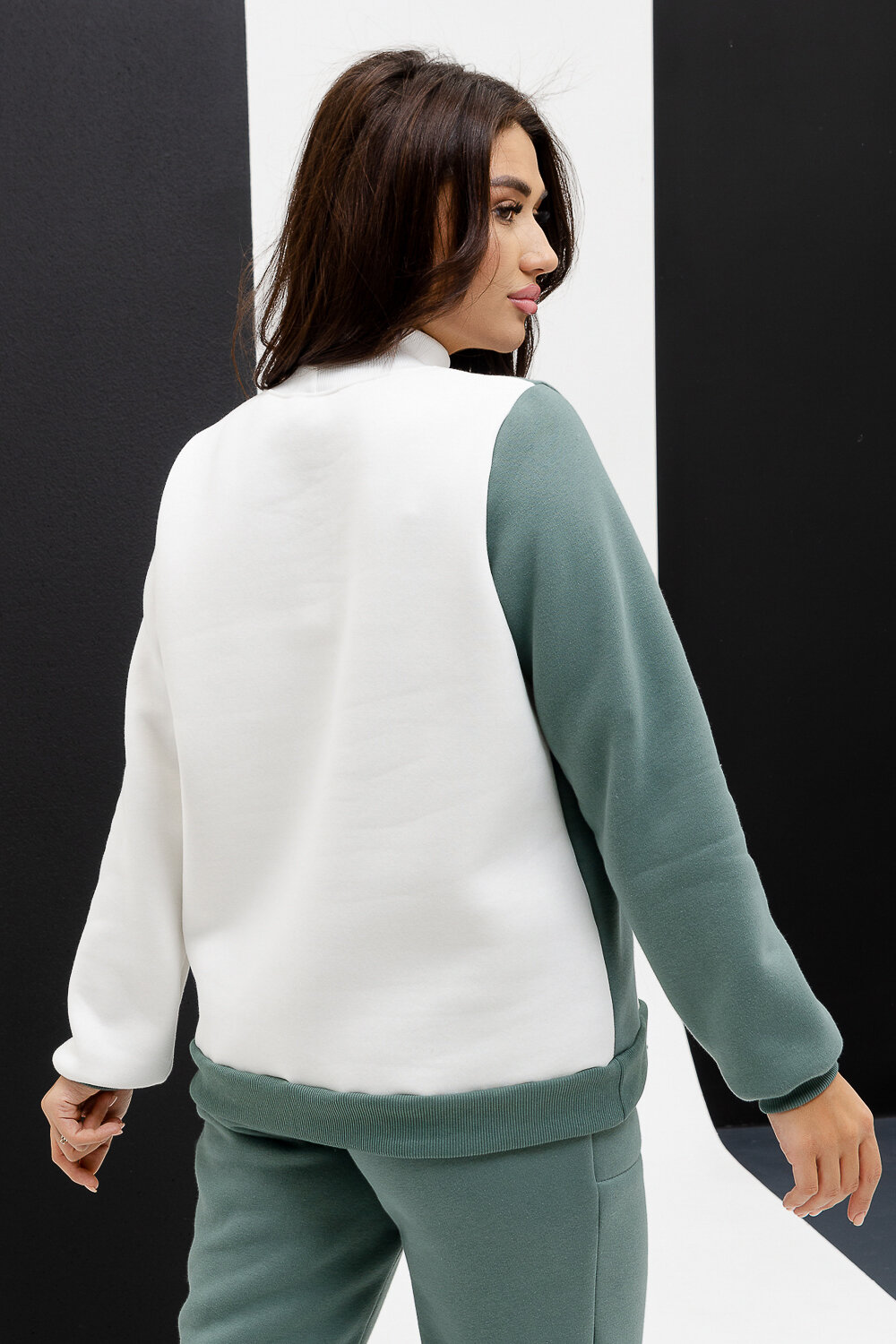 Натали Костюм 334123 Костюм женский Модерн оливковый+молочный