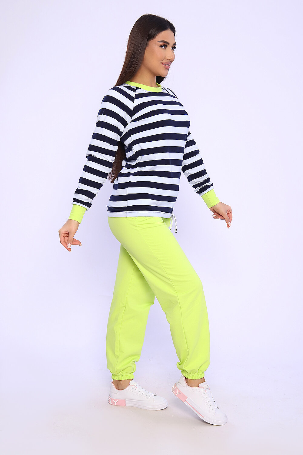 Натали Костюм 337848 24280 салатовый