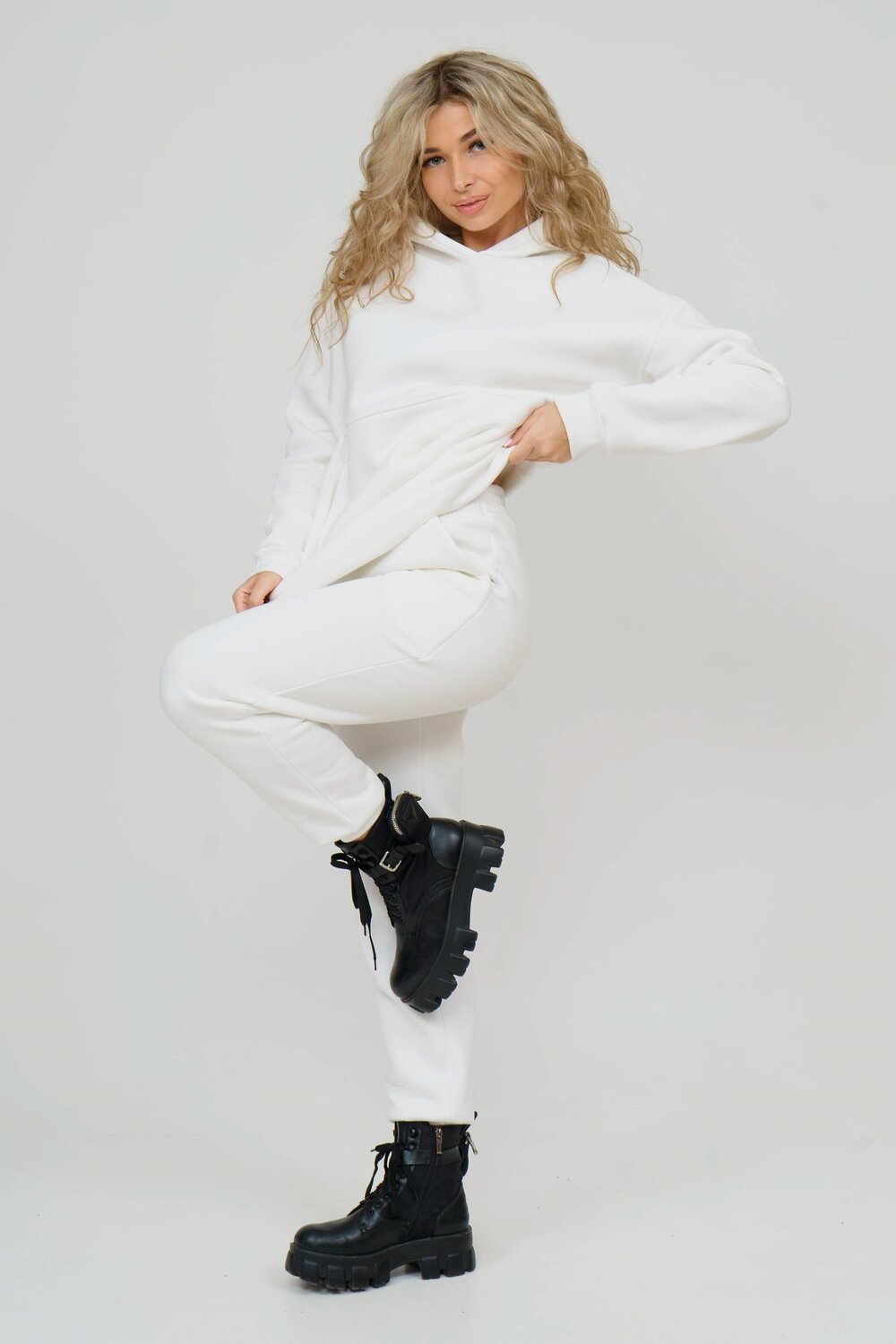 Натали Костюм 337983 36586 молочный