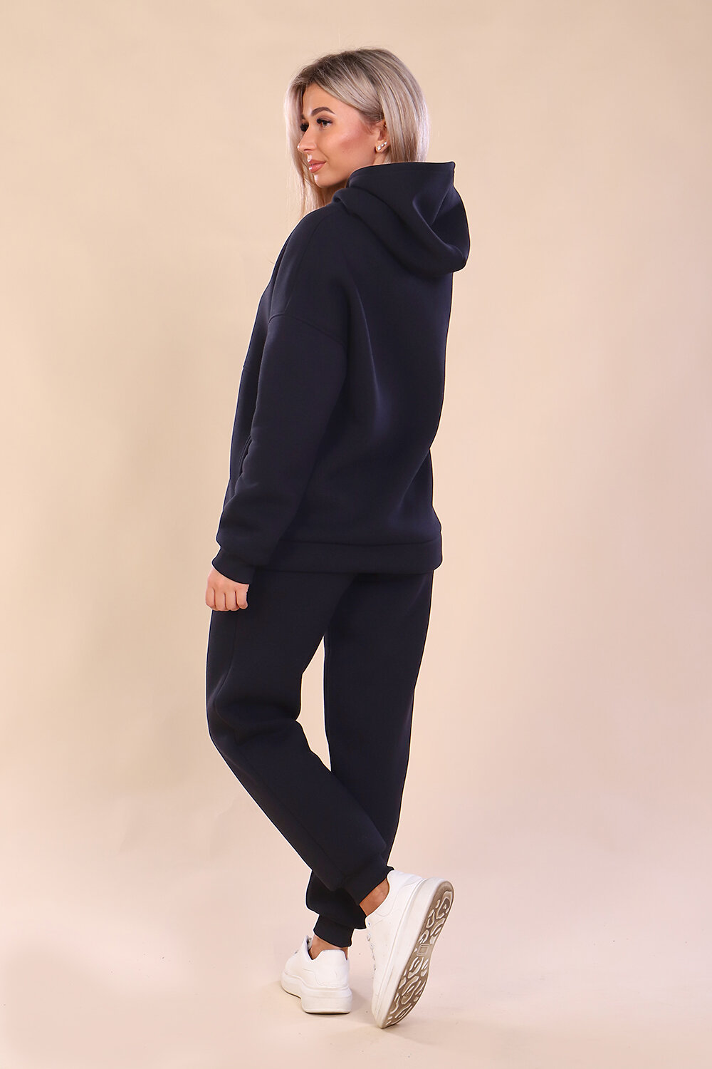 Натали Костюм 337984 36586 черный