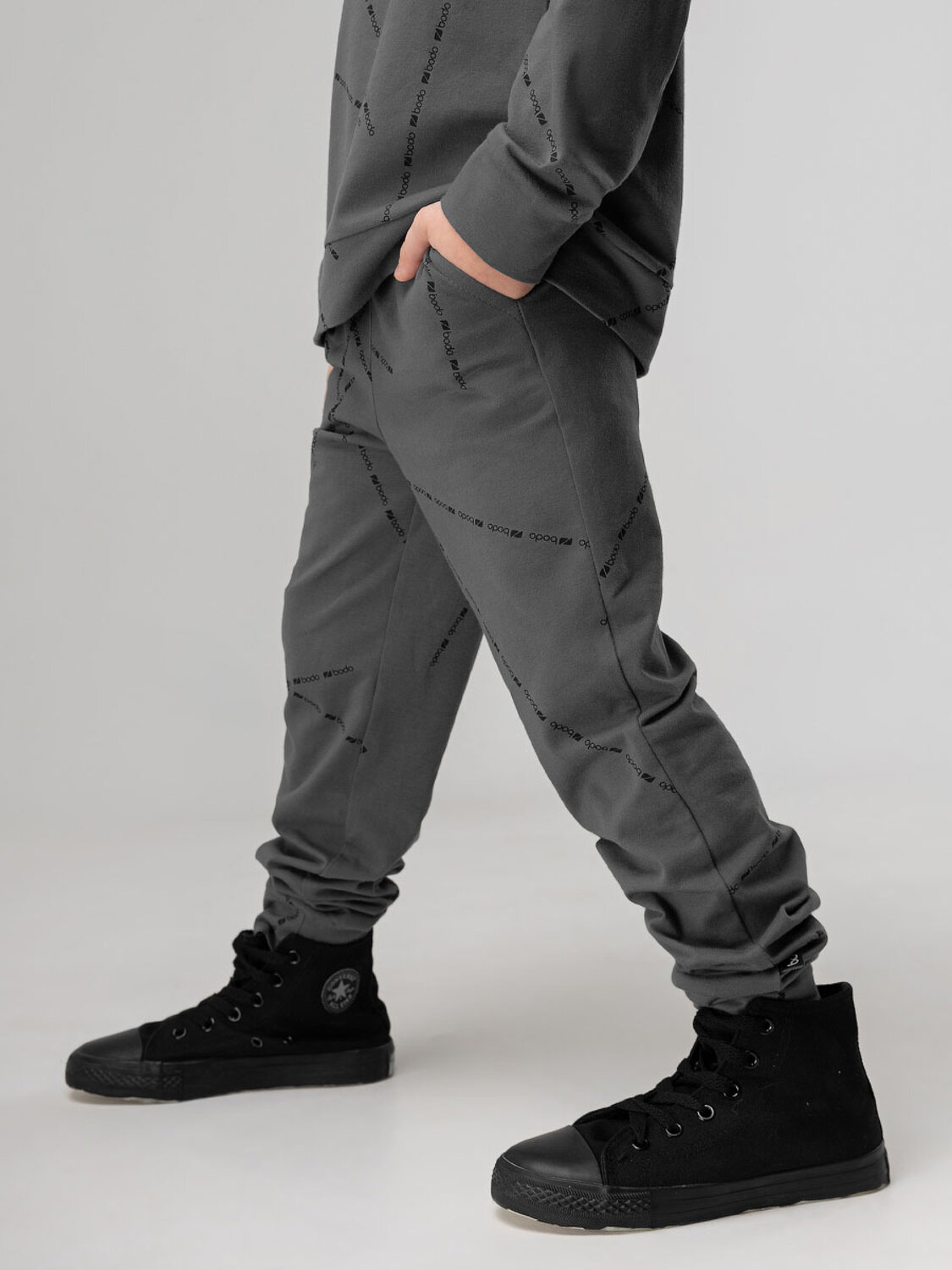 Bodo Костюм 397136 11-263МU серый (черный)