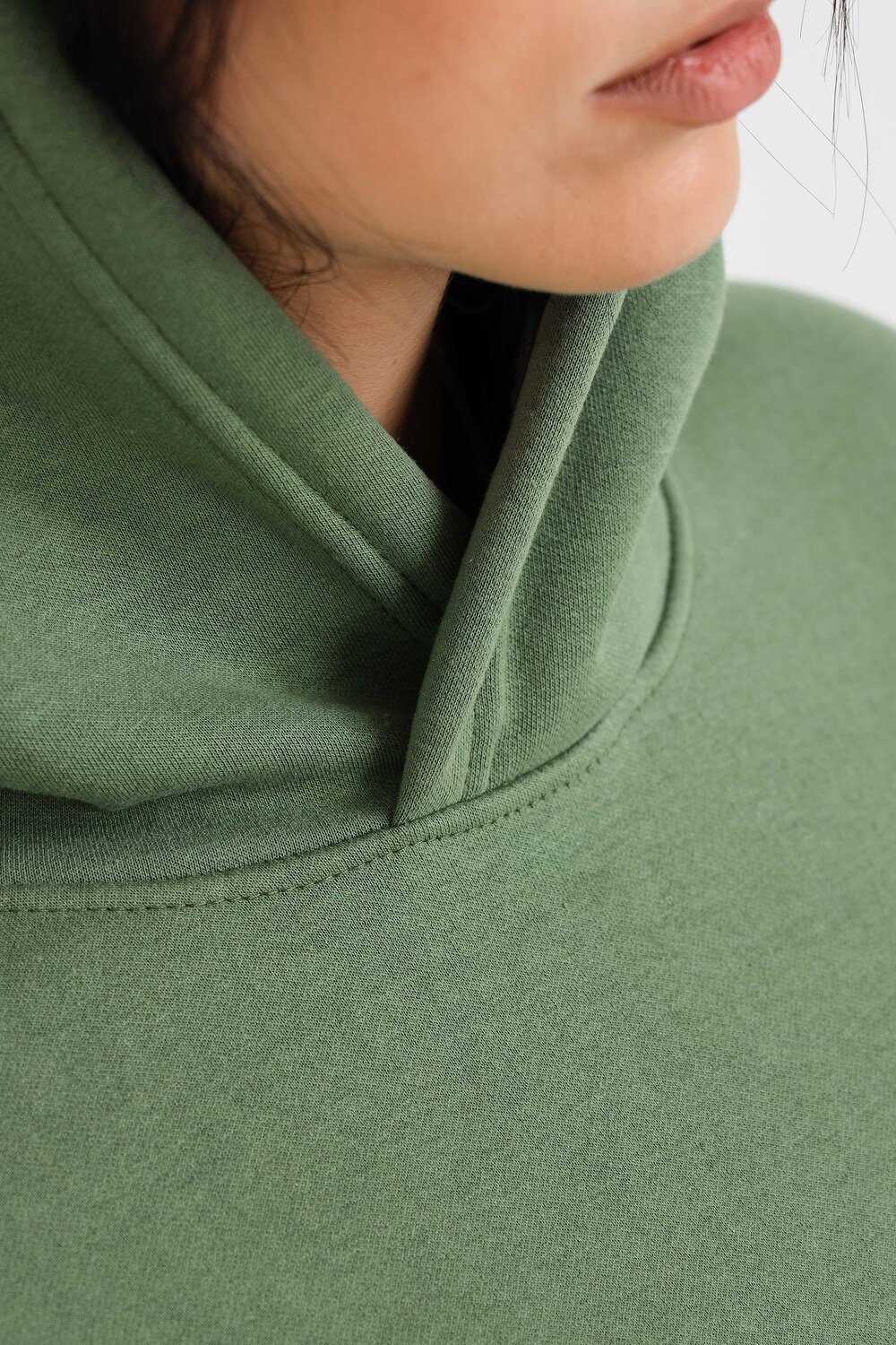 Натали Худи 415396 21562 оливковый