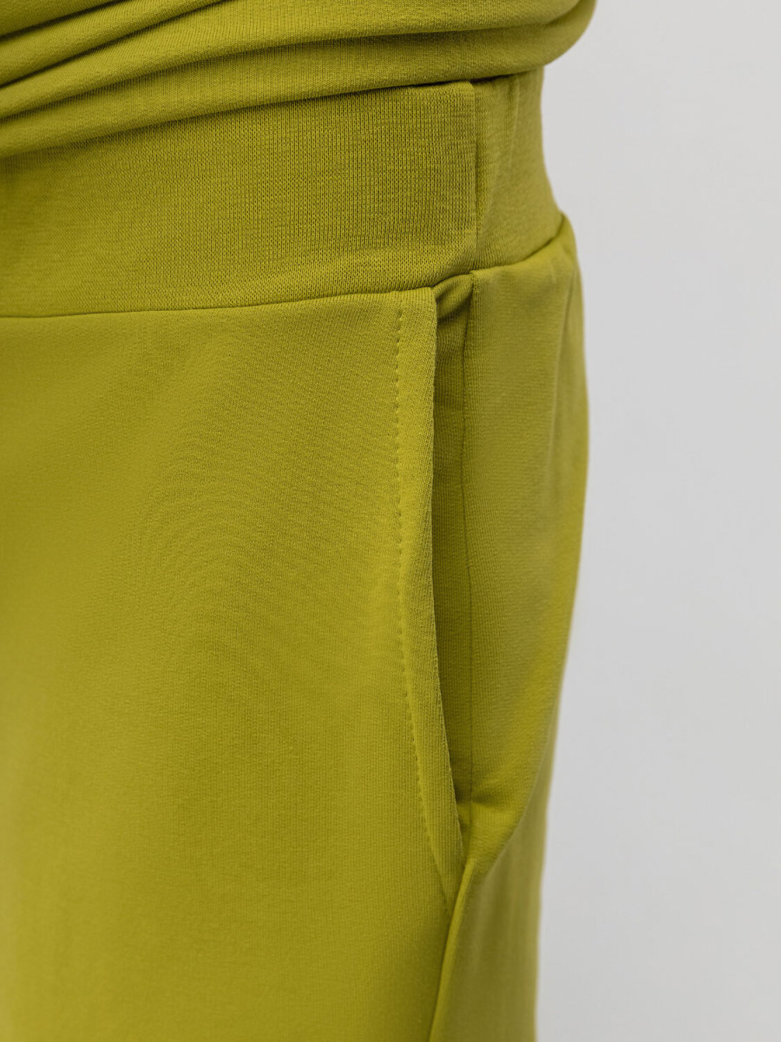 Bodo Костюм 417975 46-34МU оливковый