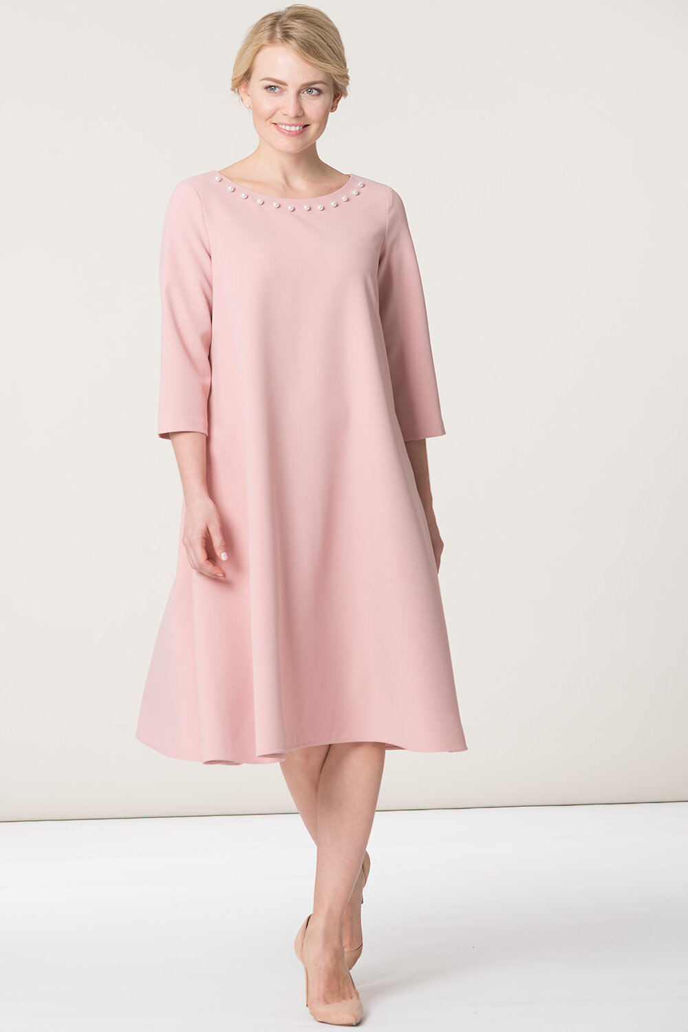 Платье комбинация antiga. Платье антига коричневое с длинным рукавом. Антига платье. Платье антига. Платье антига розовое.