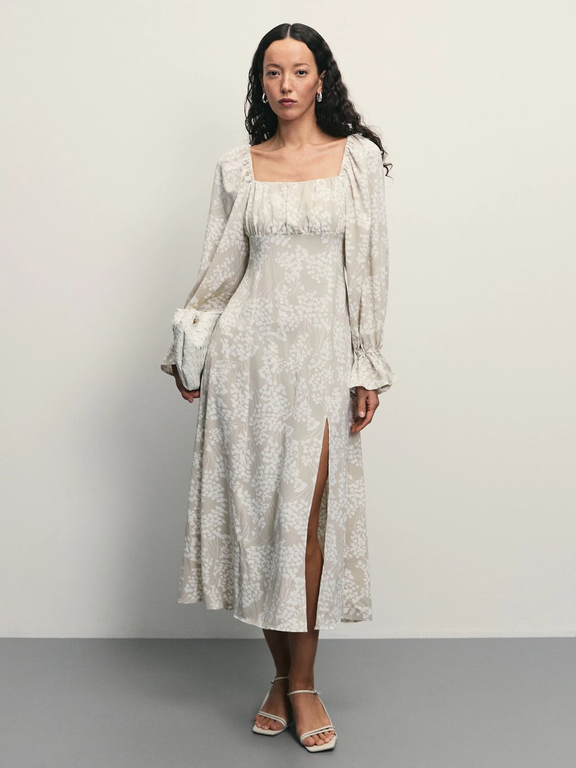 524325 ZARINA Платье