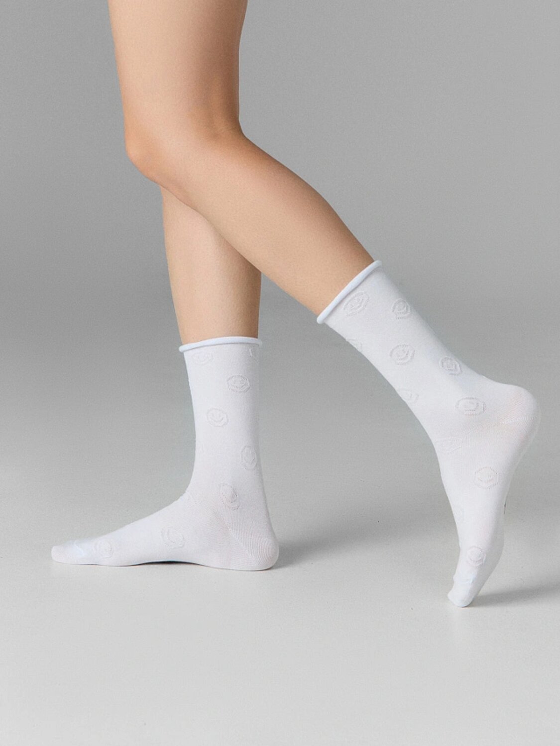 MARK FORMELLE Женские носки 550914 245K-3137 белый