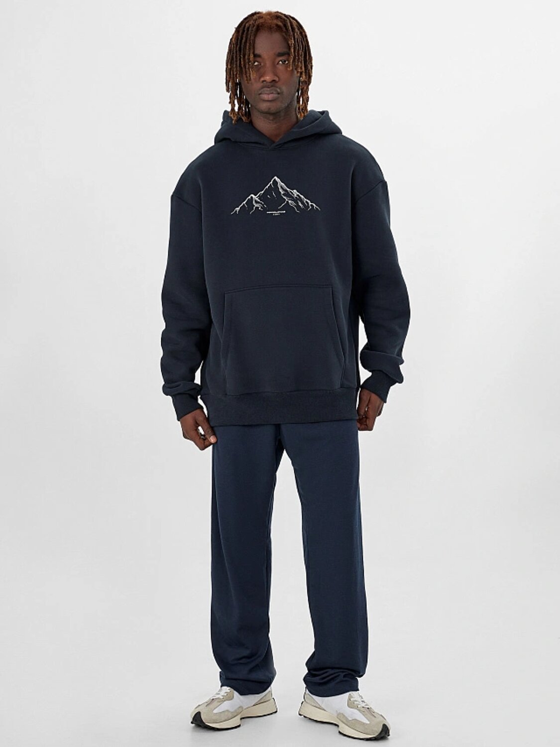 MARK FORMELLE Худи 559240 121806-1 черный +печать