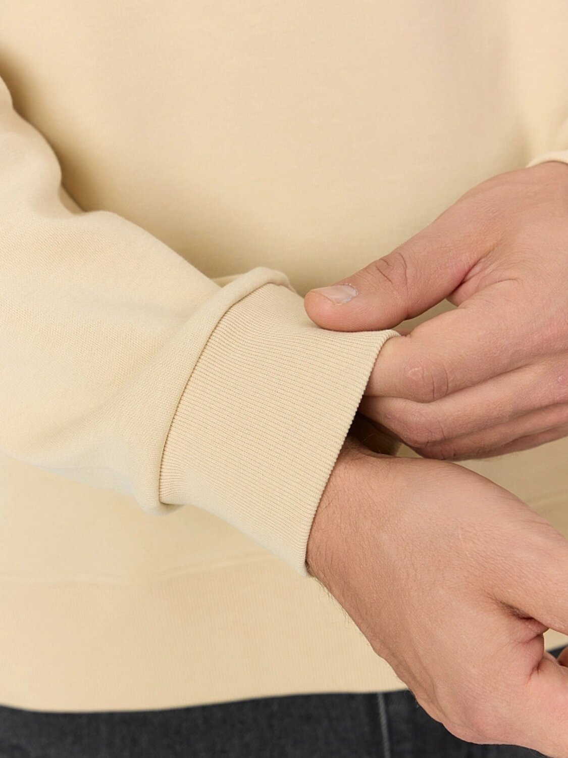 MARK FORMELLE Свитшот 560929 121939 холодный бежевый