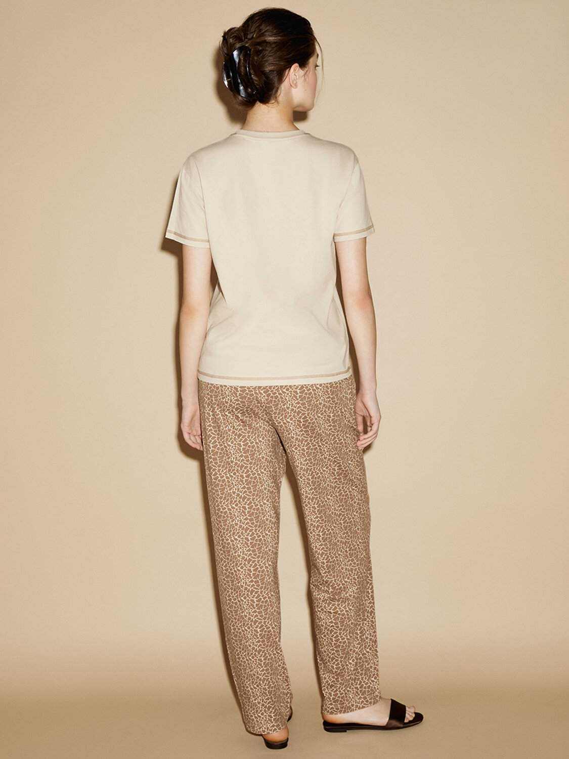 Omsa Пижама 562912 OmD 0226D FIERA Пижама жен. (Футболка + Брюки), СО Cappuccino (Коричневый)