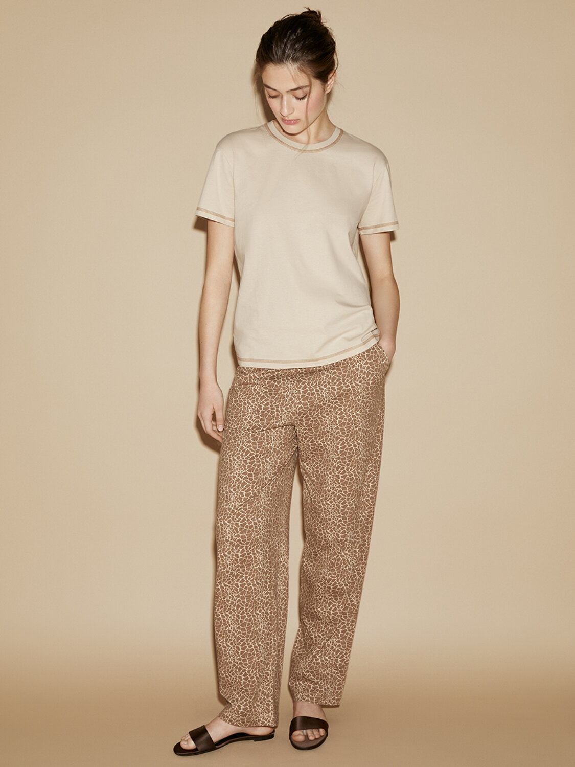 Omsa Пижама 562912 OmD 0226D FIERA Пижама жен. (Футболка + Брюки), СО Cappuccino (Коричневый)