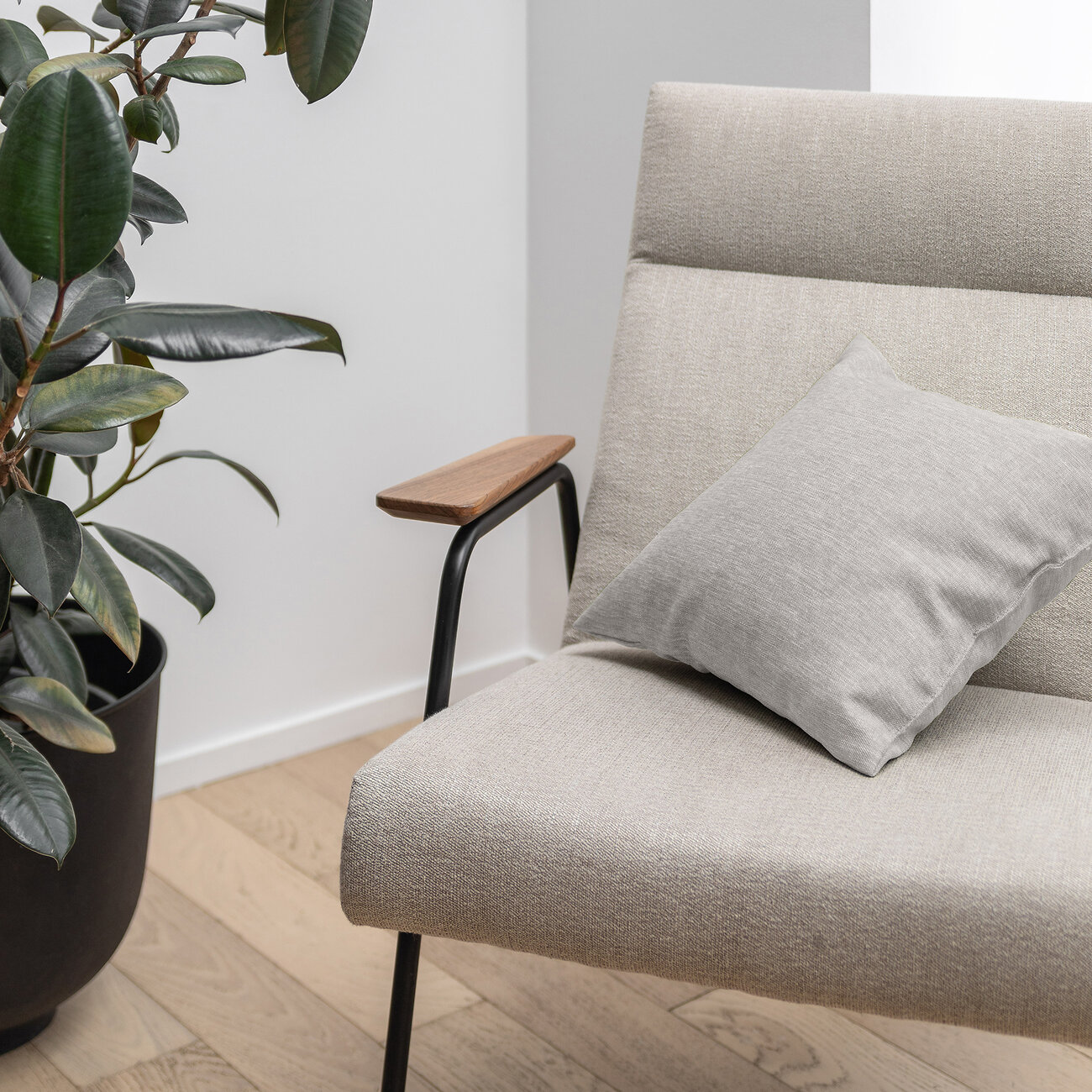 Волшебная Ночь Подушка 564422 764709 Экрю